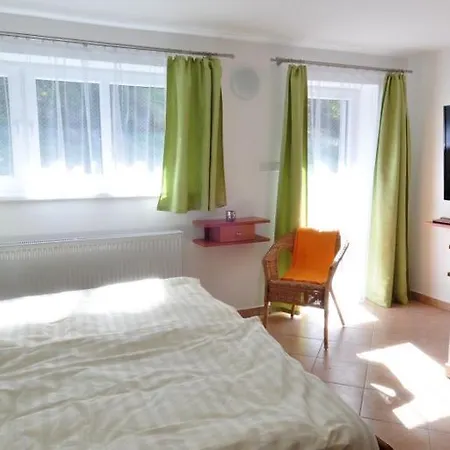 Lazy Daisy Guest house *
